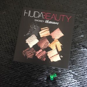 HUDA Beauty Smokey Obsessions